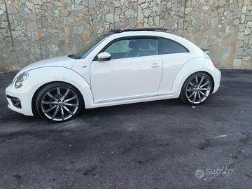 Maggiolino 2.0 TDI 150 CV  R-line full optional 