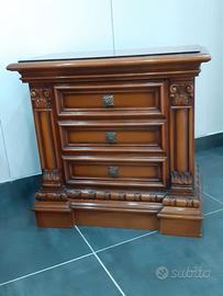 Comodini legno massello stile classico