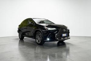 Lexus NX 2.5 hybrid Premium 4wd e-cvt