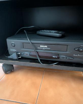 Videoregistratore VHS 