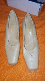 scarpe con tacchetto 