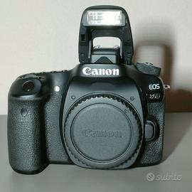 Canon EOS 80D (solo corpo)