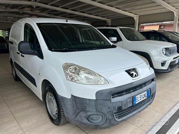 Peugeot-PARTNER VAN CON 3 POSTO ANTERIORE