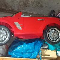 aut elettrica per bambini con due batterie 