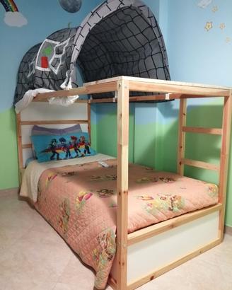 Letto ikea con copertura