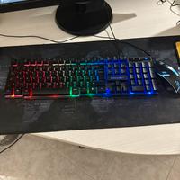 tastiera e mouse da gaming