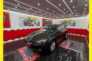 Volkswagen Golf 1.6 TDI DSG 105cv - 2011