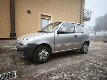 Fiat 600 anno 2006 , 31800km, unico propriet