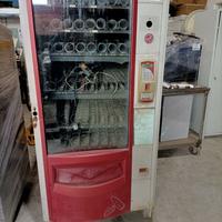 Distributore automatico SAECO per snack bevande