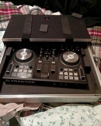 Traktor dj s2