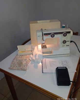 Macchina cucire SAIMAC 380