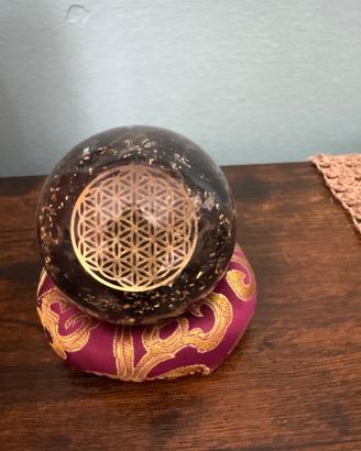 Sfera in orgonite