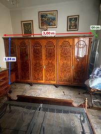 Grande armadio vintage a 6 ante in legno