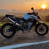 Ktm Duke 790 Tech Pack