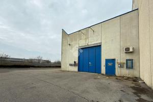 CAPANNONE A PIACENZA