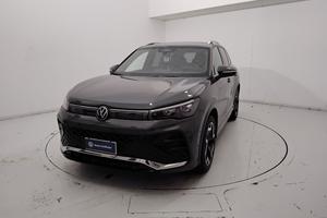 VOLKSWAGEN Tiguan III 2024 - Tiguan 2.0 tdi R-Line