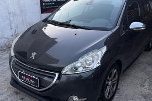 Peugeot 208 1.2 VTi 82 CV 3 porte Allure