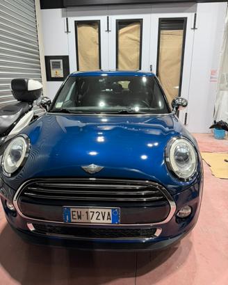 MINI Cooper D 5 Porte