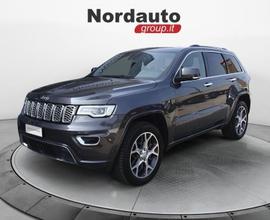 Jeep Grand Cherokee 3.0 V6 CRD 250 CV Multije...