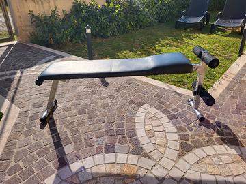 Panca addominali e pesi Dallas