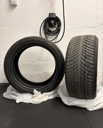 2 Nokian WR Snowproof P 235/45 R18 98V XL