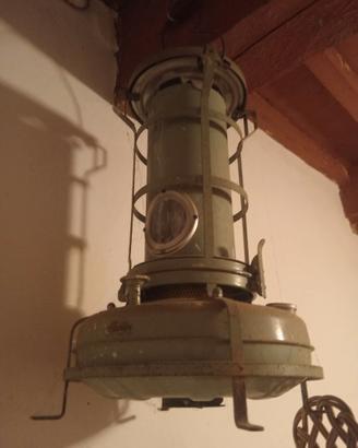 Stufa a gas/lampada a petrolio vintage