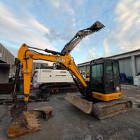MINIESCAVATORE 55 ql. JCB