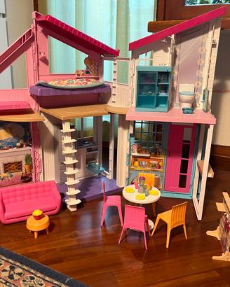 Casa Barbie Malibu con accessori