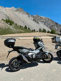 Honda X ADV 750