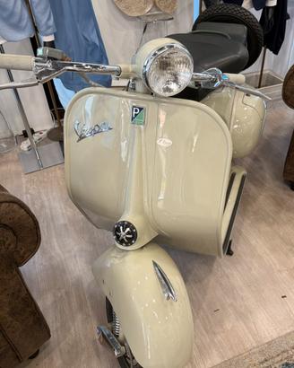 Vend Vespa  d’epoca 150 cc VL1- Anno 1955