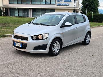 CHEVROLET AVEO 1.2B OK NEOPATENTATI  - 2012