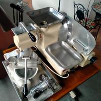 Tritacarne ,grattugia, affettatrice 