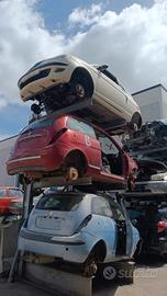 ricambi usati lancia Ypsilon 2009