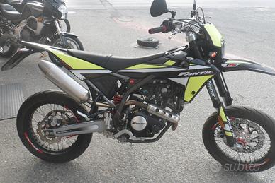 Fantic Motor XMF 125 PERFORMANCE KM 2200