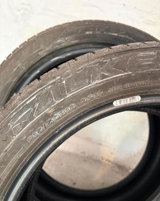Coppia pneumatici  215/50 R18 92V