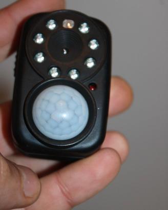 Allarme GSM MMS AT-110 Videocamera Cmos