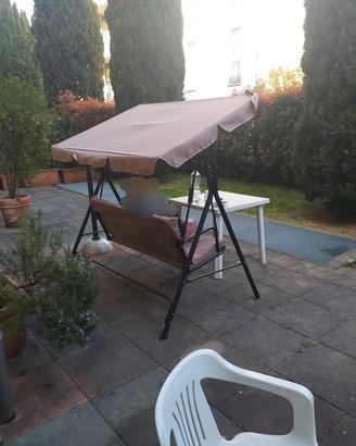 Dondolo da giardino