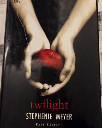 Libro TWILIGHT di Stephenie Meyer