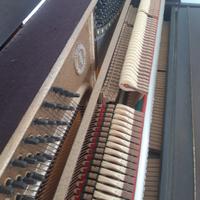 vedesi pianoforte verticale