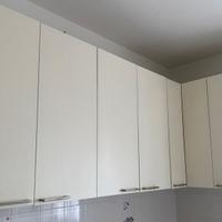 Mobili cucina tavolo e 4 sedie