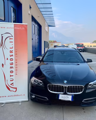 BMW 520 d xDrive Touring Luxury TETTO PANORAMICO