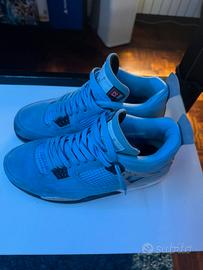 Jordan 4 blu university