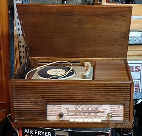 radio/ giradischi Vintage 