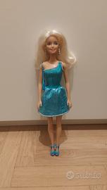 Barbie Glitz abito azzurro anno 2010