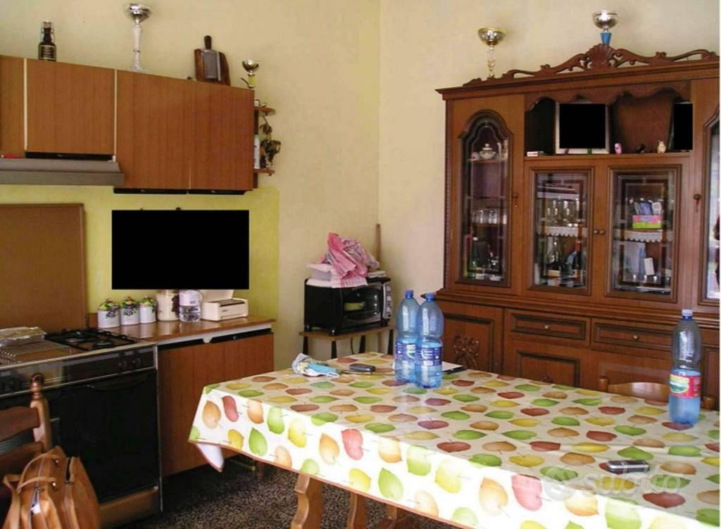 Appartamento – Luzzi, Cavoni-Ginestreto - Vista 3