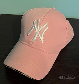 Cappellino New York rosa nuovo