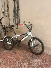 Bici bmx usata