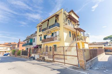 3 LOCALI A MARINO