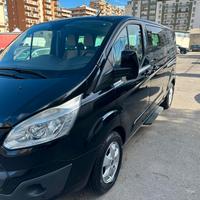 Ford Tourneo Custom 9 posti