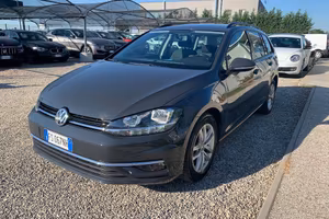 VOLKSWAGEN Golf Variant 1.6 TDI 115 CV DSG Execu
